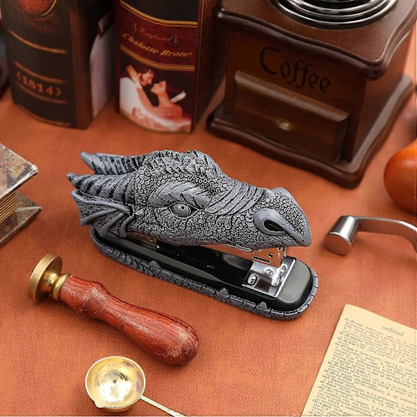 Dragon Heftemaskin Dragehode Heftemaskin Barn Nyhet Heftemaskin Morsom Utskjæring Resin Kran Heftemaskin For Kontorpult Skrivesaker Skrivebordstilbehør Hjem (FMY)
