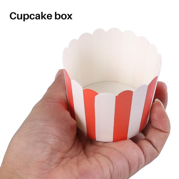 50 st Cupcake-pappers, Bakformar, Muffinsformar, Köksbakning, Röda Ränder (FMY)