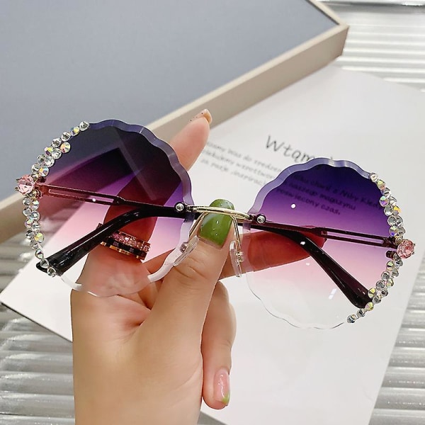 Wekity-solbriller for kvinner Overdimensjonerte runde blomsterformede diamantkrystallsolbriller med innfestede diamantskjærende linsesolbriller (FMY)