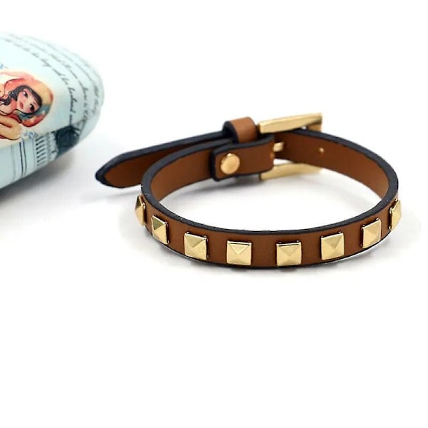 Armbånd Kvinder Mænd Kunstlæder Wrap Stud/nitter Mode Farve Charm Armbånd Guld Firkantede Nitter Punk Stil Armring (FMY) Coffee CHINA