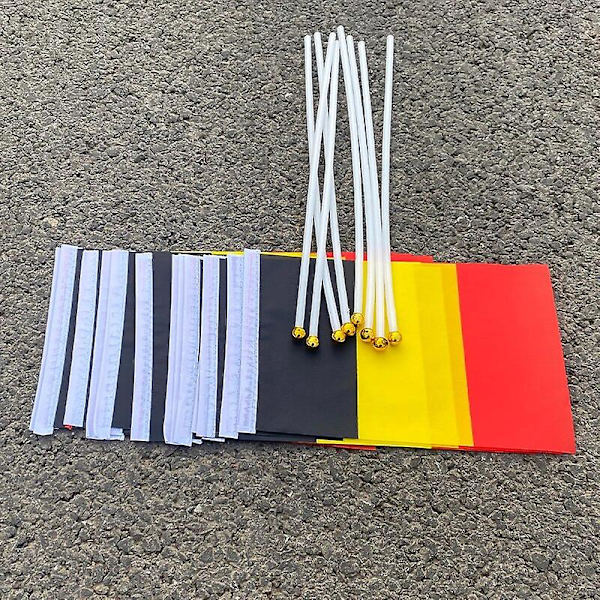100 stk. 14*21 cm Belgisk flag Belgien håndflag med flagstang 8# Polyester banner Belgien lille flag Belgien  (FMY) Camouflage