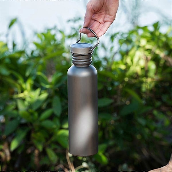 750ml Titan Vattenflaska Utomhus Camping Tillbehör Turism Sport Cykling Vandring Camping Vatten Bo (FMY) Titanium