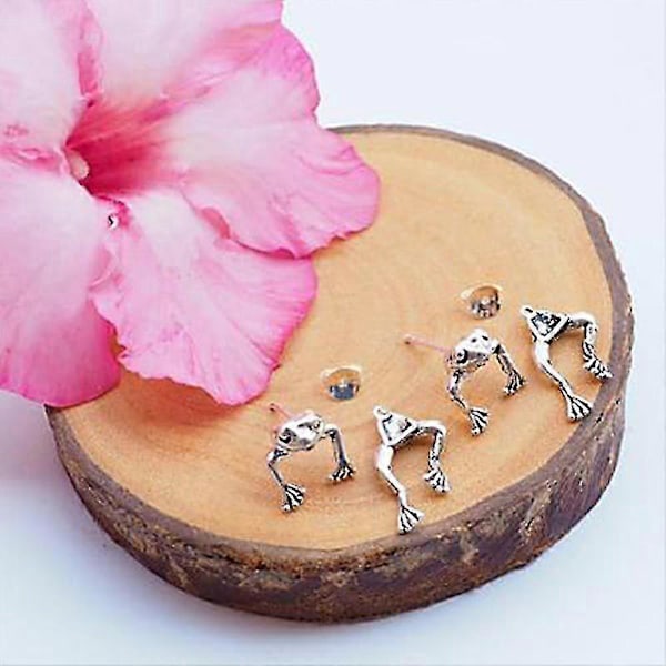 Söta Groda Silver Stud Retro Örhängen Smycken Kvinnor Flickor Nyhet Presenter (FMY)