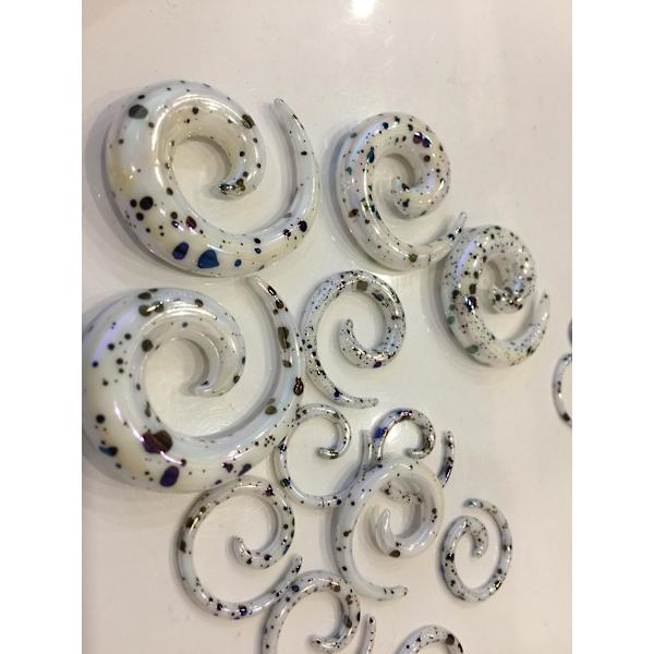18 st/set Akryl Spiralformade Koniska Öronutvidgare Öronutvidgare Snigel Sminktillbehör (FMY)