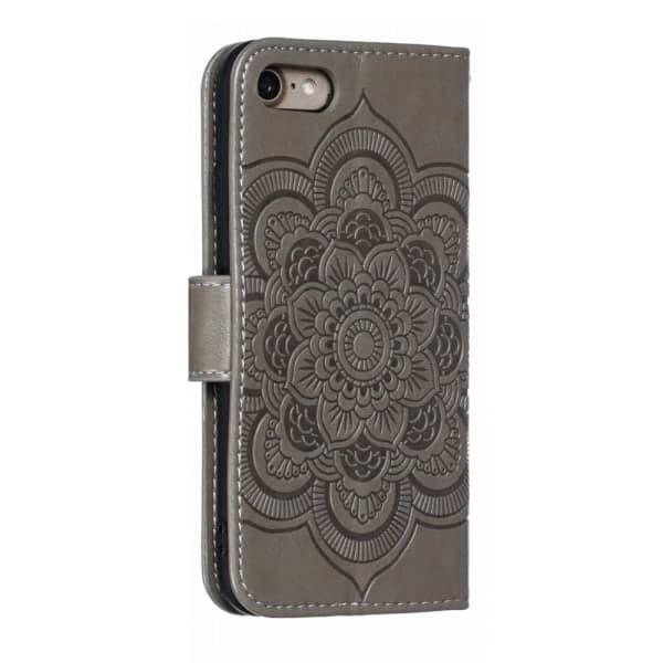 IC iPhone 7/8/SE (2020/2022) - Mandala Wallet Case - Grå