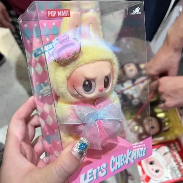 V3 Labubu The Monsters Lets Checkmate Series Vinyl Doll Character Queen Nøkkelring Anheng Valentinsdagsgave 1