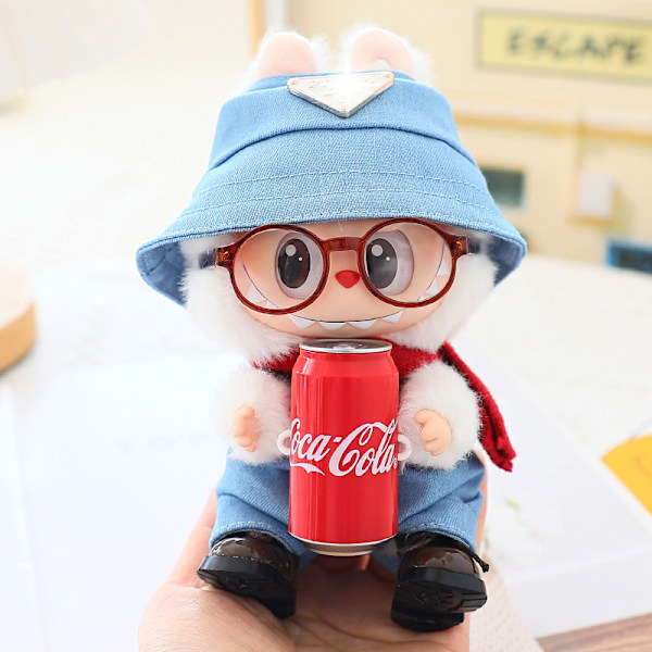 17cm Labubu Coca Cola Kläder, hatt, glasögon, kläder, skor （blue）