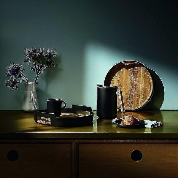 Nordic Kitchen Serveringsbricka, Enkel och Tidlös Design, Svart