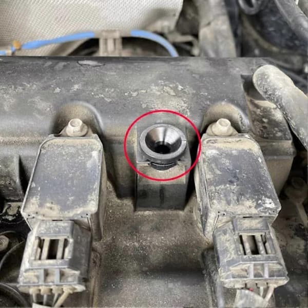 4 stk. motorafdækningsgummiærme, dækpude, bufferblok P30110238 til CX9 CX4 CX5