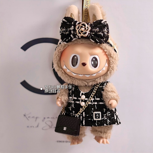 Heta Original 17cm Labubu Dockkläder Hjärta Macaron Baby Hänge Kläder Emalj Ansikte Kläder Tecknad Ersättningsdekoration Gåvor Endast kläder I Only clothes 17CM No Doll