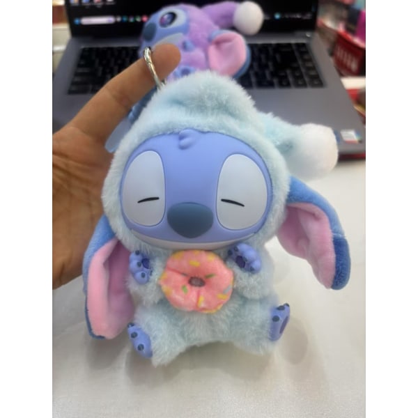 Stitch Macaron Monster Avaimenperä Jännittävä Monster Macarons Vinyylikasvo Pehmo Avaimenperä Stitch Färg Slumpmässig