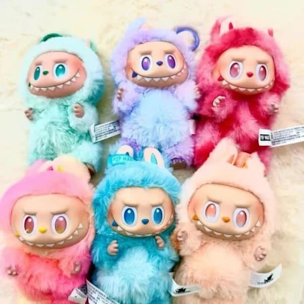 Monster Doll 3.0 LABULA Vinyl Plush Pendant Monster Keychain (1-6-pack) Random Colors 1 Random Item