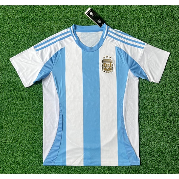 Jalkapallopaita vuoden 2024 Euroopan mestaruuskilpailuihin, Ranska, Italian maajoukkue, Englanti, Espanja, Brasilia, Argentiinan kotipaita Argentina home S