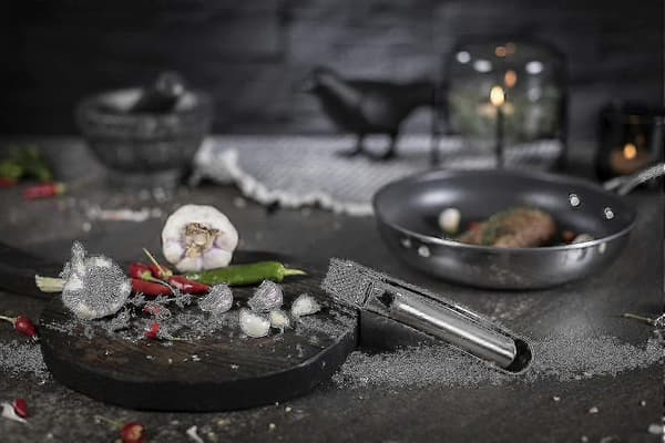 Rikon S2024 Hvidløgspresser Rustfrit Stål 16,5 cm Sølv Køkkenredskab