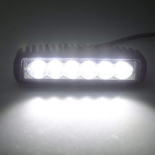 Phare de Travail LED Barre LED 12V 18W 15cm Projecteur LED Voiture