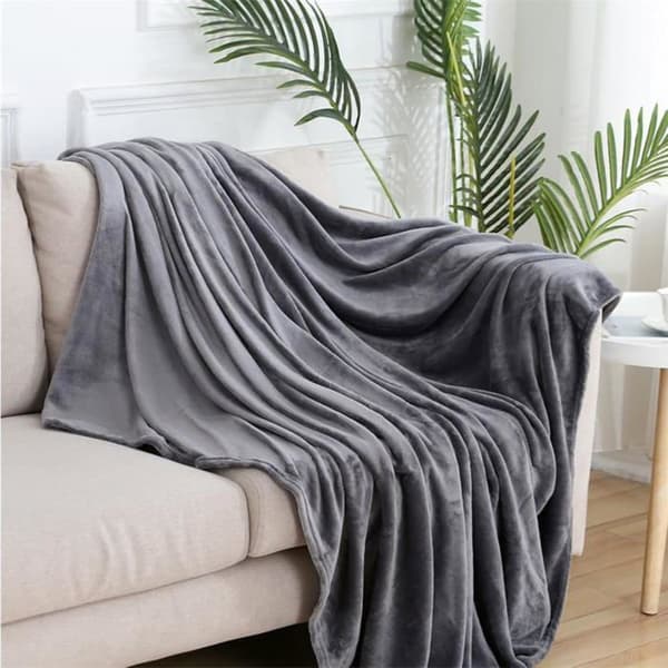 Mørkegrå fleecetæppe 180×180 cm, blød og varm flannel, vaskbar, vinter- eller gavemærke