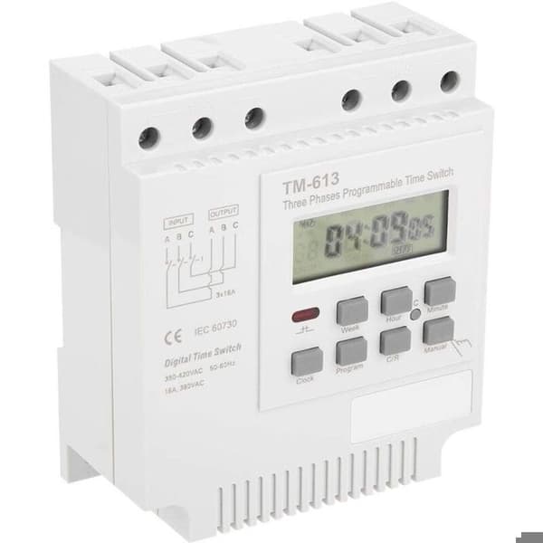 1 programmerbar timer, 380V, til trefasemotorer, 4kW, vandpumper, damluftning.