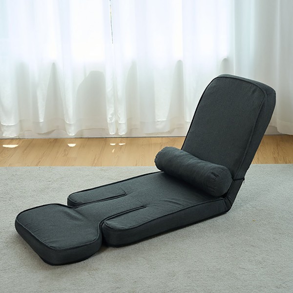 Ergonominen lattiatuoli, jossa on teräsrunko ja pehmeä pehmuste