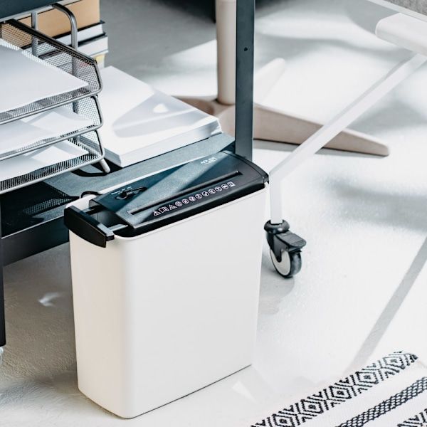 A4 makulator med justerbar arm - Sort