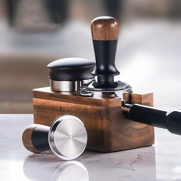 Kaffetamper 58mm med konstant tryck och valnötshandtag, gängad