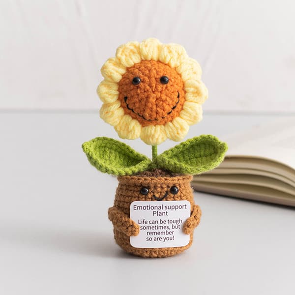Stickad Solros - Emotional Support Plant