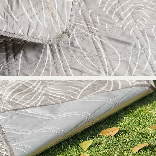 Vattentät picknickfilt 300 x 200 cm med markpinnar / campingfil