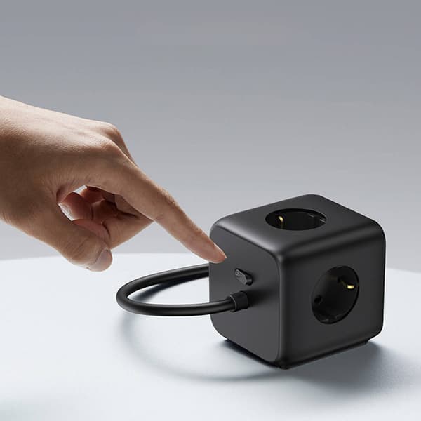 Ugreen Nexode DigiNest Cube CD268 stikdåse / multistik med 65 W