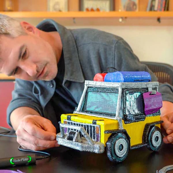 3Doodler Flow 3D-kynäsarja, jossa 8 väriä ja säädettävä virtaus