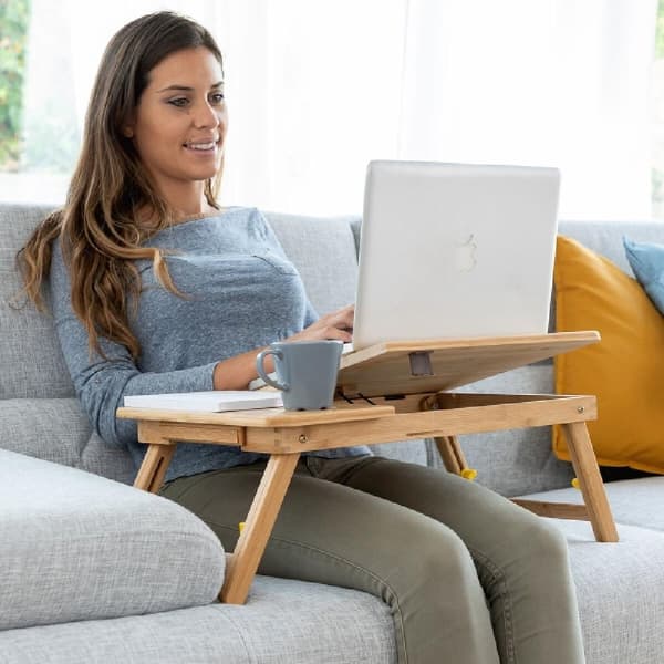 Hopfällbart laptopbord i bambu - bord / brickbord för laptop oc