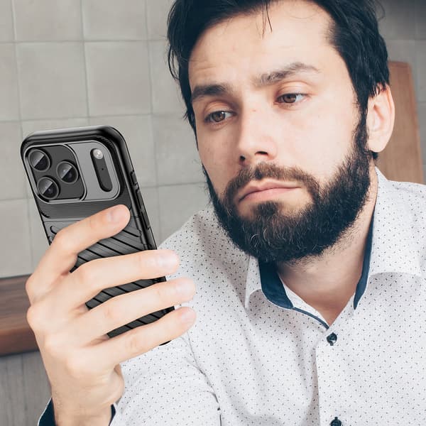 Cover til iPhone 17 Pro Max - Sort