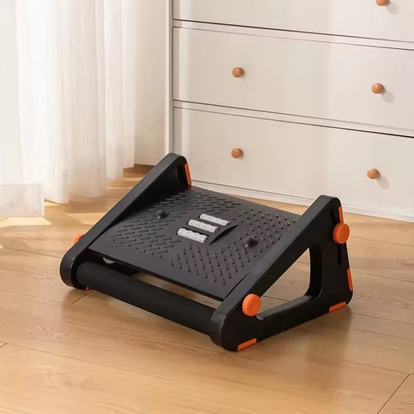 Jalkatuki hierontatoiminnolla / hierova jalkatuki / ergonominen