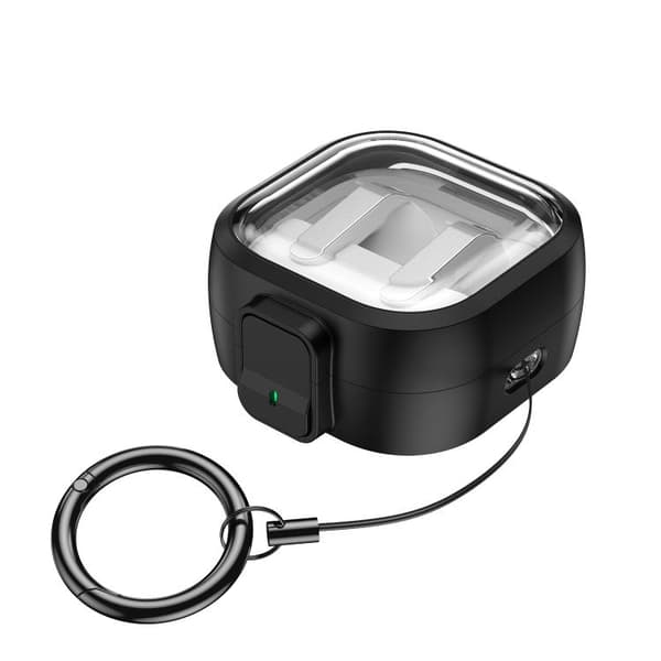 Galaxy Buds4 ja Buds4 Pro -kuulokkeiden kotelo, jossa on napsau