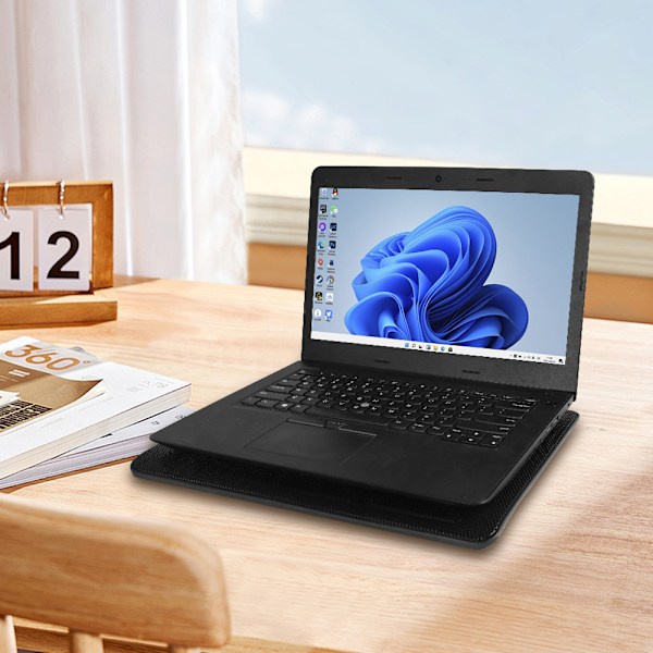 Laptop jäähdytysalusta Neonvalolla
