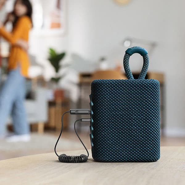 Bluetooth AUX-adapter  med 3,5 mm och USB