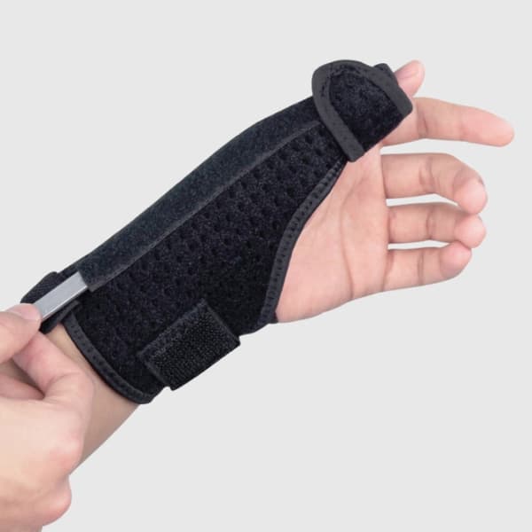 Tumskena till vänster hand