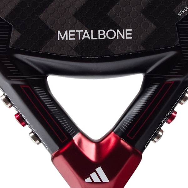 Adidas Metalbone 3.3 2024 – Diamantformat padelracket med hög b