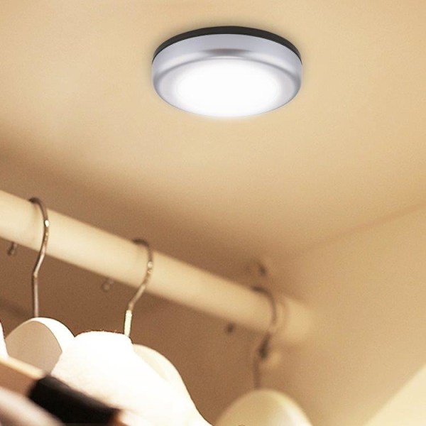Batteridriven LED-belysning med rörelsesensor – för kök, garder