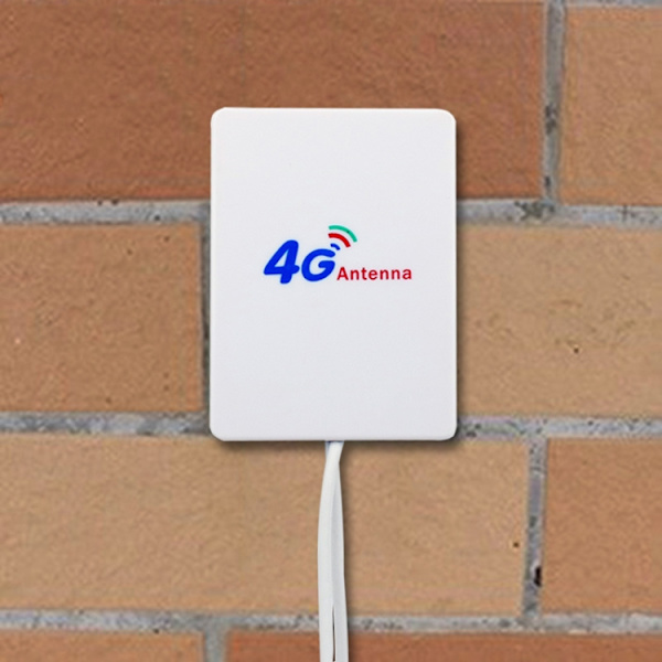 4G-antenni 28dBi SMA-liittimellä ja 2m kaapelilla