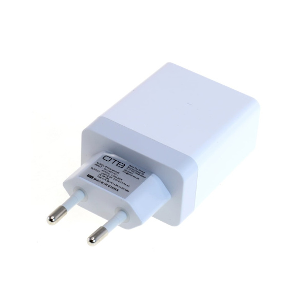 USB-laddare med 4 USB-portar och 4,8A total ström