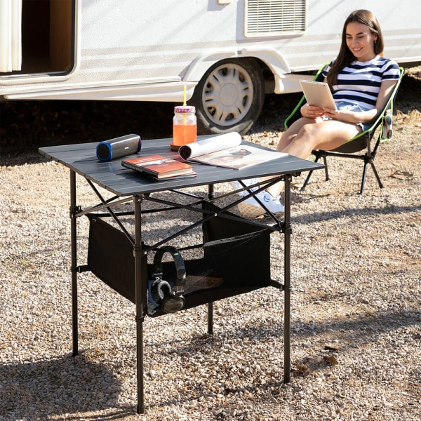 Hopfällbart campingbord med förvaringsfack