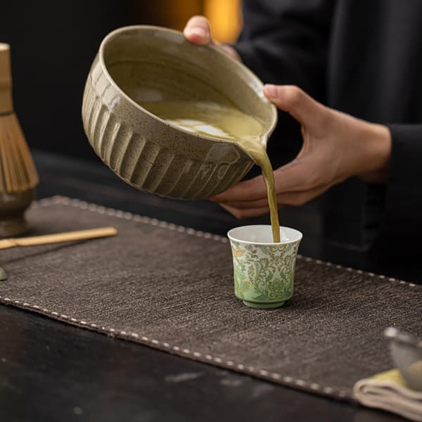 Matcha Tea Set / Chrysanthemum matchaset med 8 delar / matcha-s