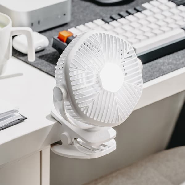 Genopladelig ventilator med klemme - Hvid / Ventilator med klem