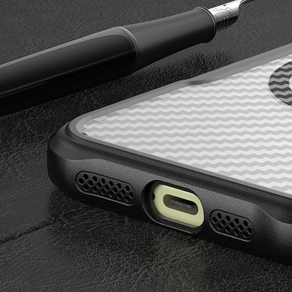 Skyddsskal med MagSafe till iPhone 16 Pro - Svart