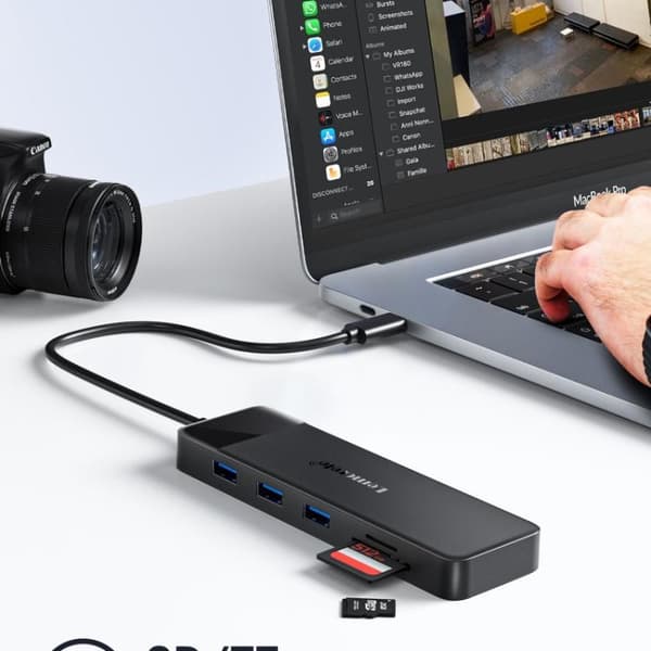 Lemorele TC94 10-in-1-telakointiasema, jossa on kaksi HDMI-liit