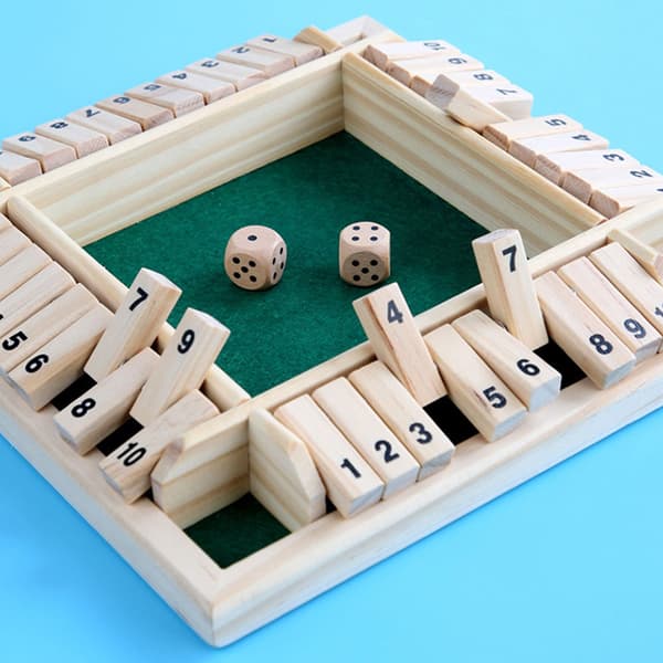 Shut The Box för 2-4 spelare – klassiskt tärningsspel för hela
