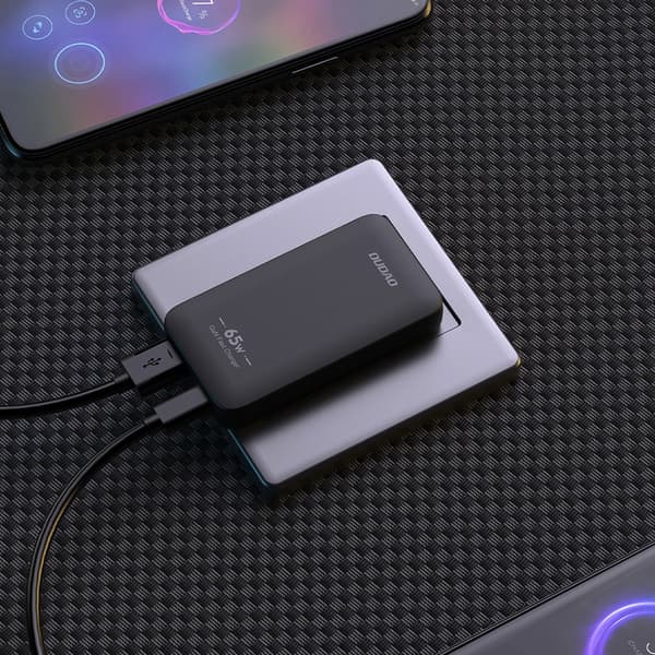 Dudao GaN USB rejseoplader 65W med USB og USB-C PD - Sort