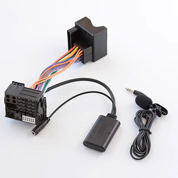 Bluetooth-sovitin mikrofonilla Mercedes Stereo Audio 20 / Audio