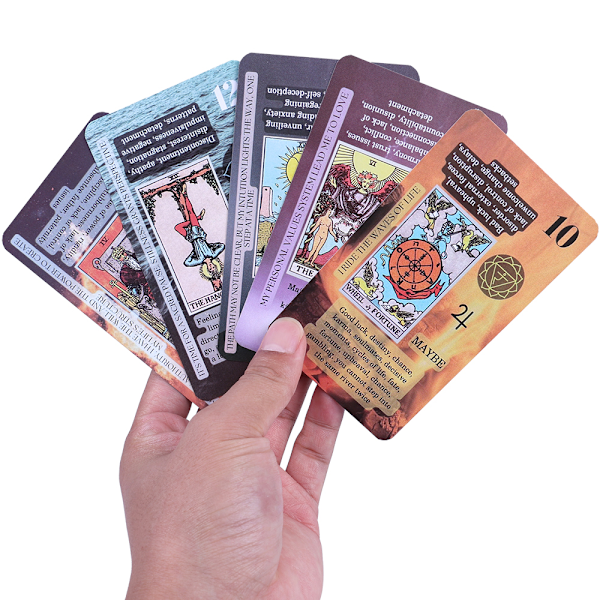 Tarot-kortti Witchy Cauldron selkeillä symboleilla ja syvällisi