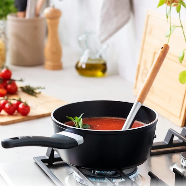 MasterChef kasserolle uden låg 16 cm - Berømt fra Masterchef