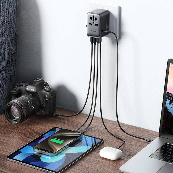 Joyroom Reseadapter 65W med EU / US / JP / AU / UK / CN - Svart